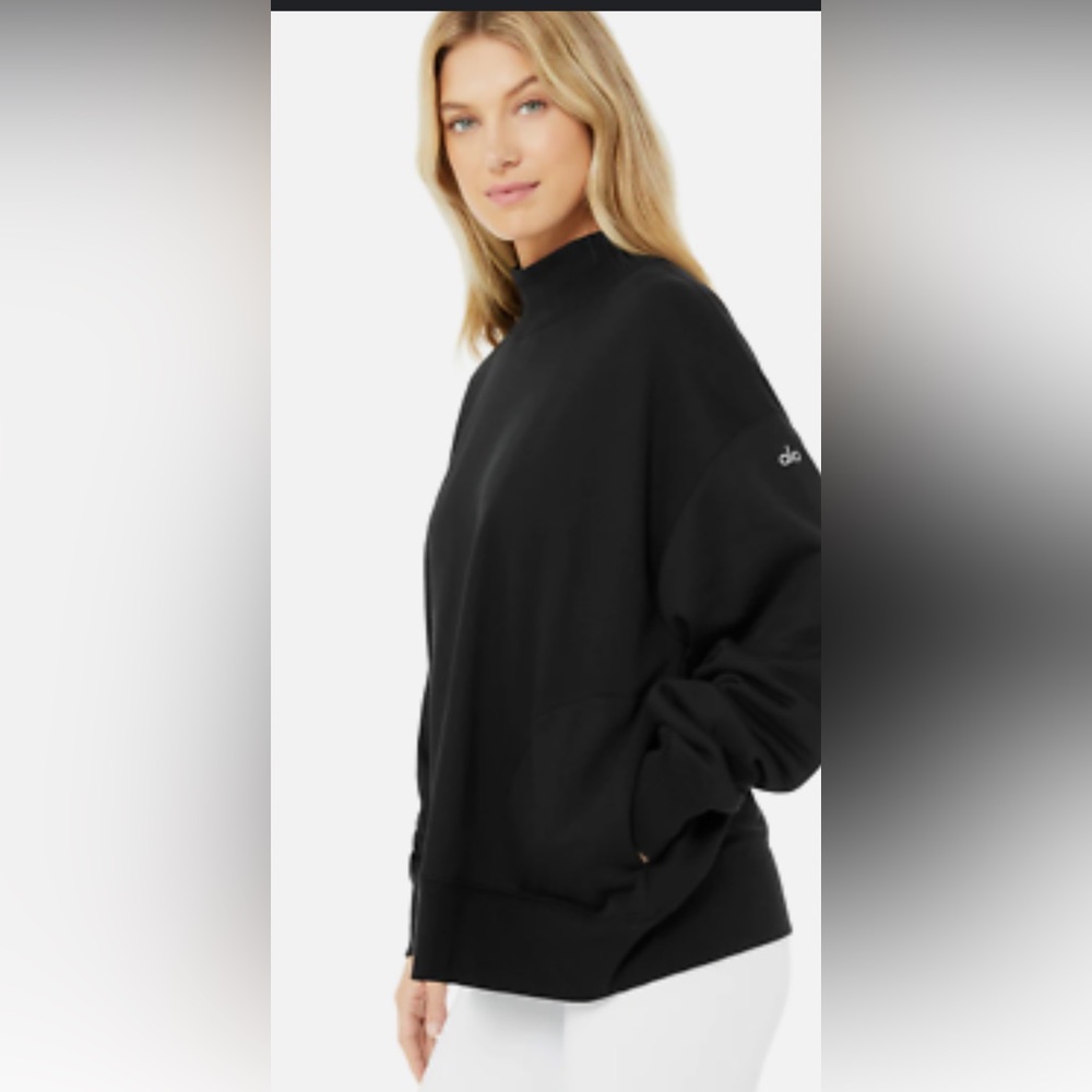 Brand New Alo Refresh Pullover